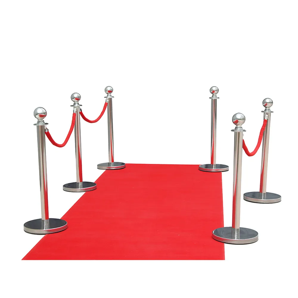 Pirinç Bariyerler ile Mekanınıza Değer Katın